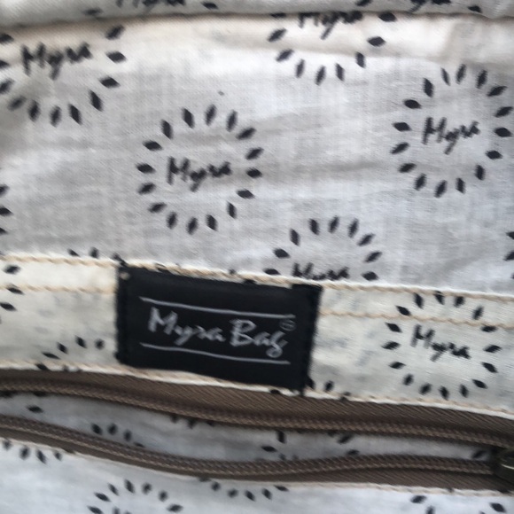 Myra Bag Aztec Sun Tote - Picture 4 of 9